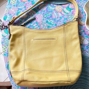 NWT YELLOW LEATHER SHOULDER BAG